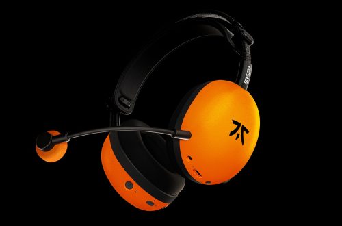 Sony INZONE H9 II Fnatic Edition gaming headset.